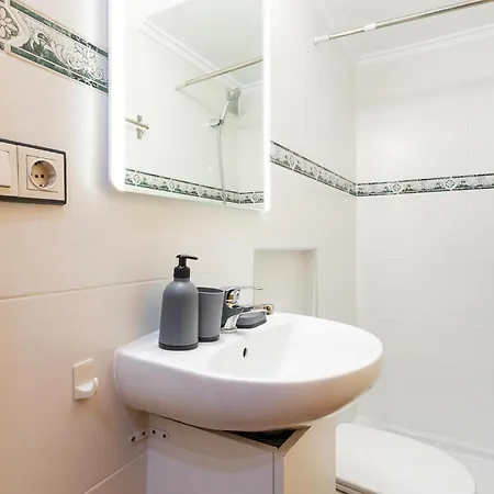 Nyaraló Stunning In With Swimming Pool *