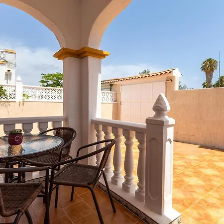 Ferienhaus Stunning In With Swimming Pool Torrevieja